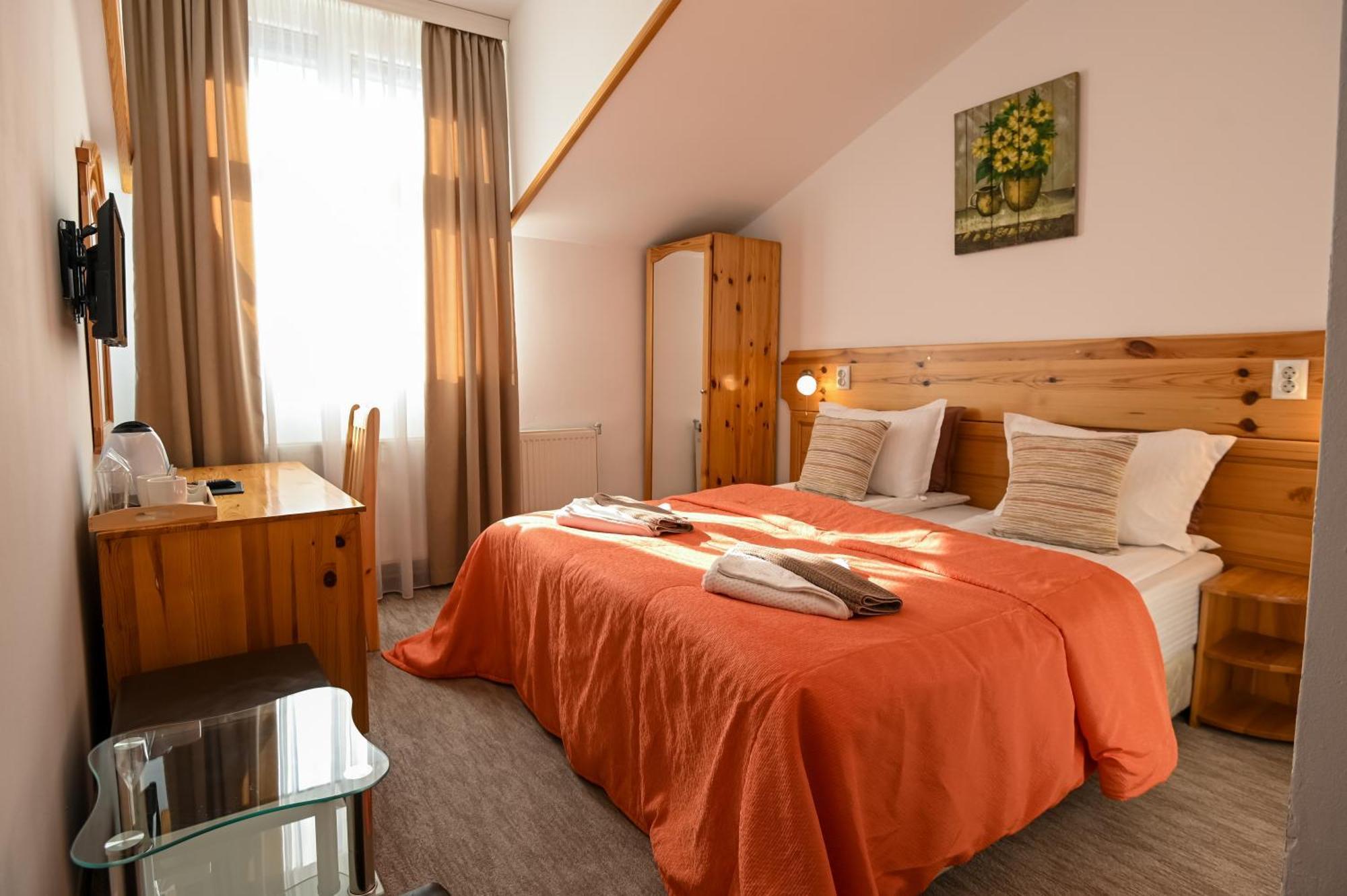 Veziova House Hotel 3*