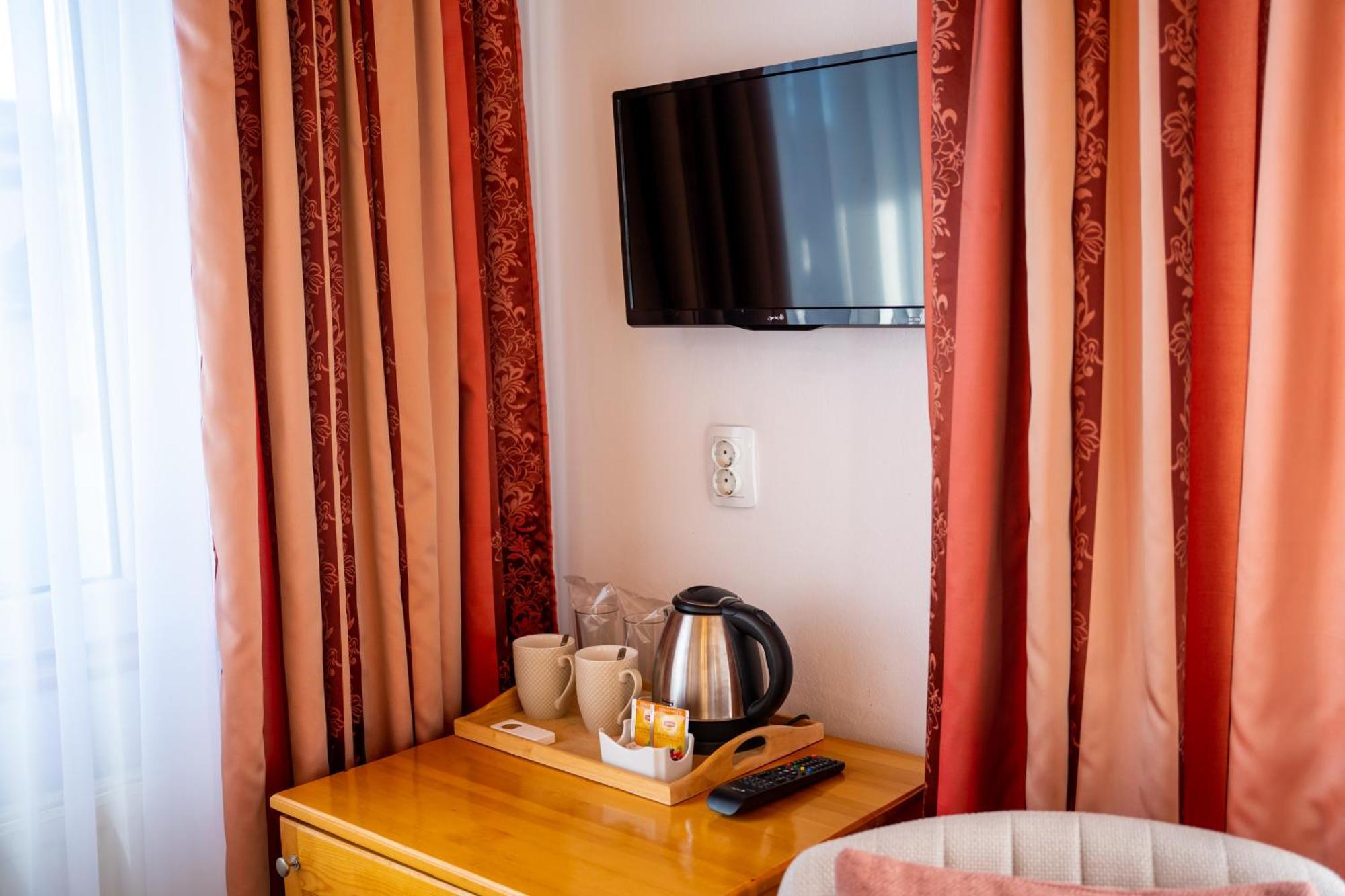 Veziova House Hotel