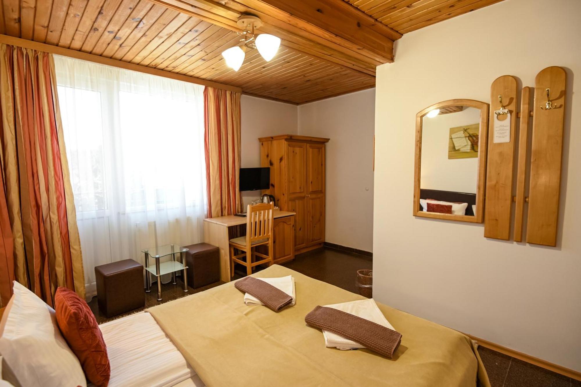 Veziova House Otel